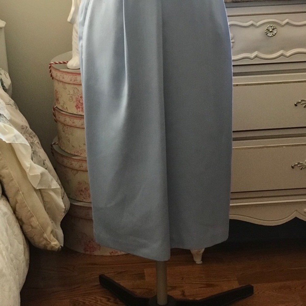 Tan Jay Lt. Blue Like Lined Skirt